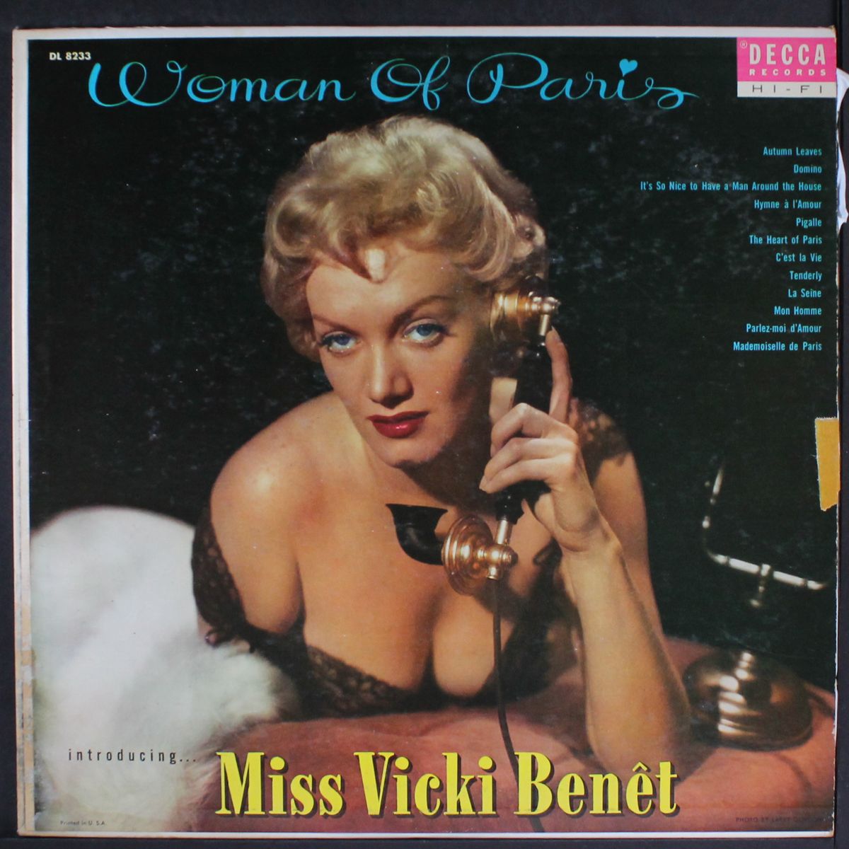 woman of paris by VICKI BENET