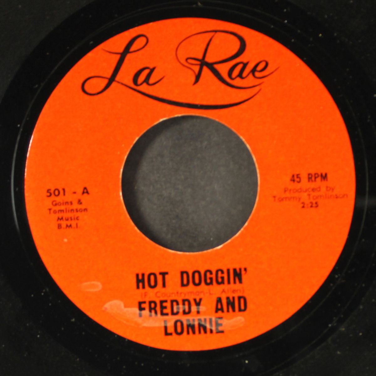hot doggin' / the falcon by FREDDY & LONNIE