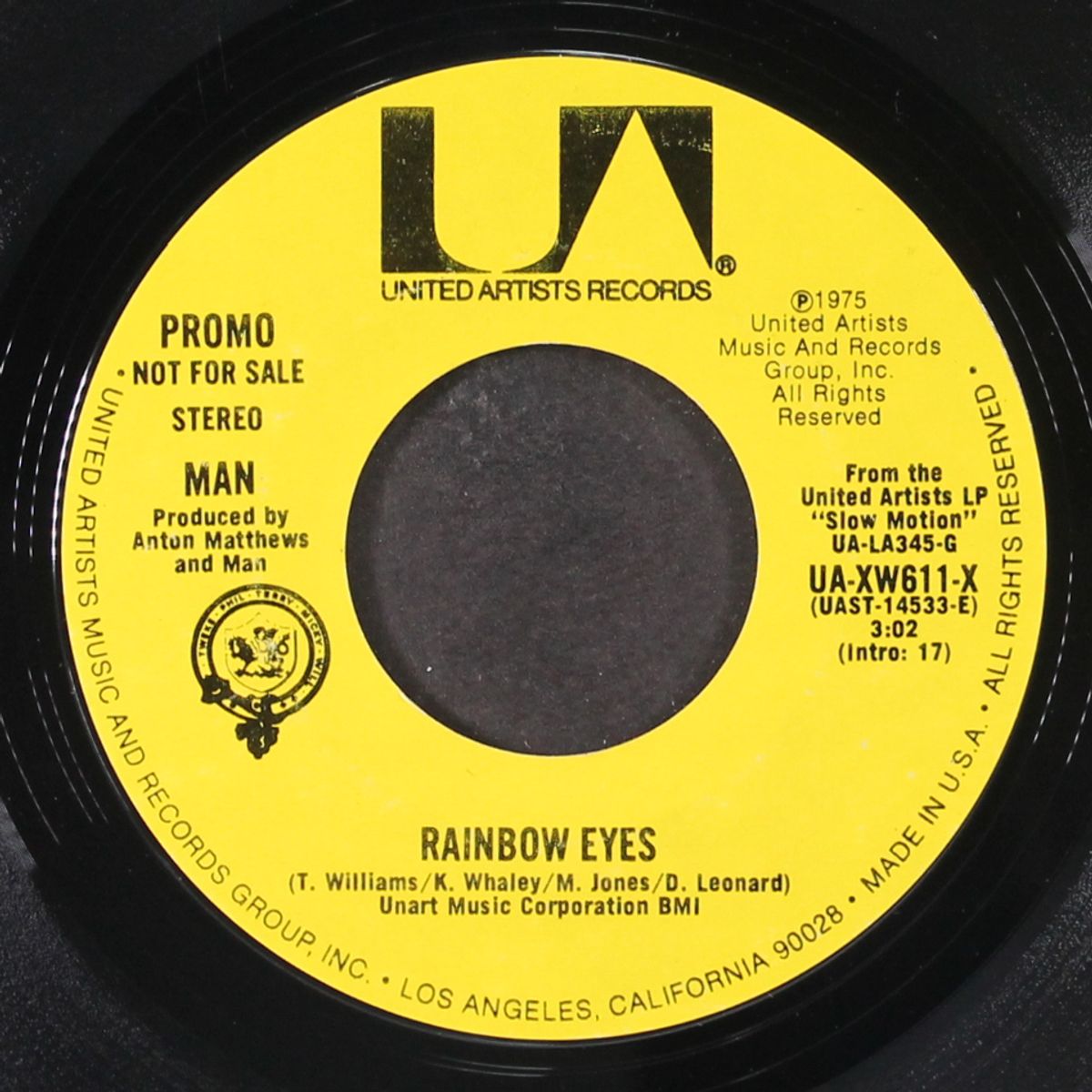 rainbow eyes / mono by MAN