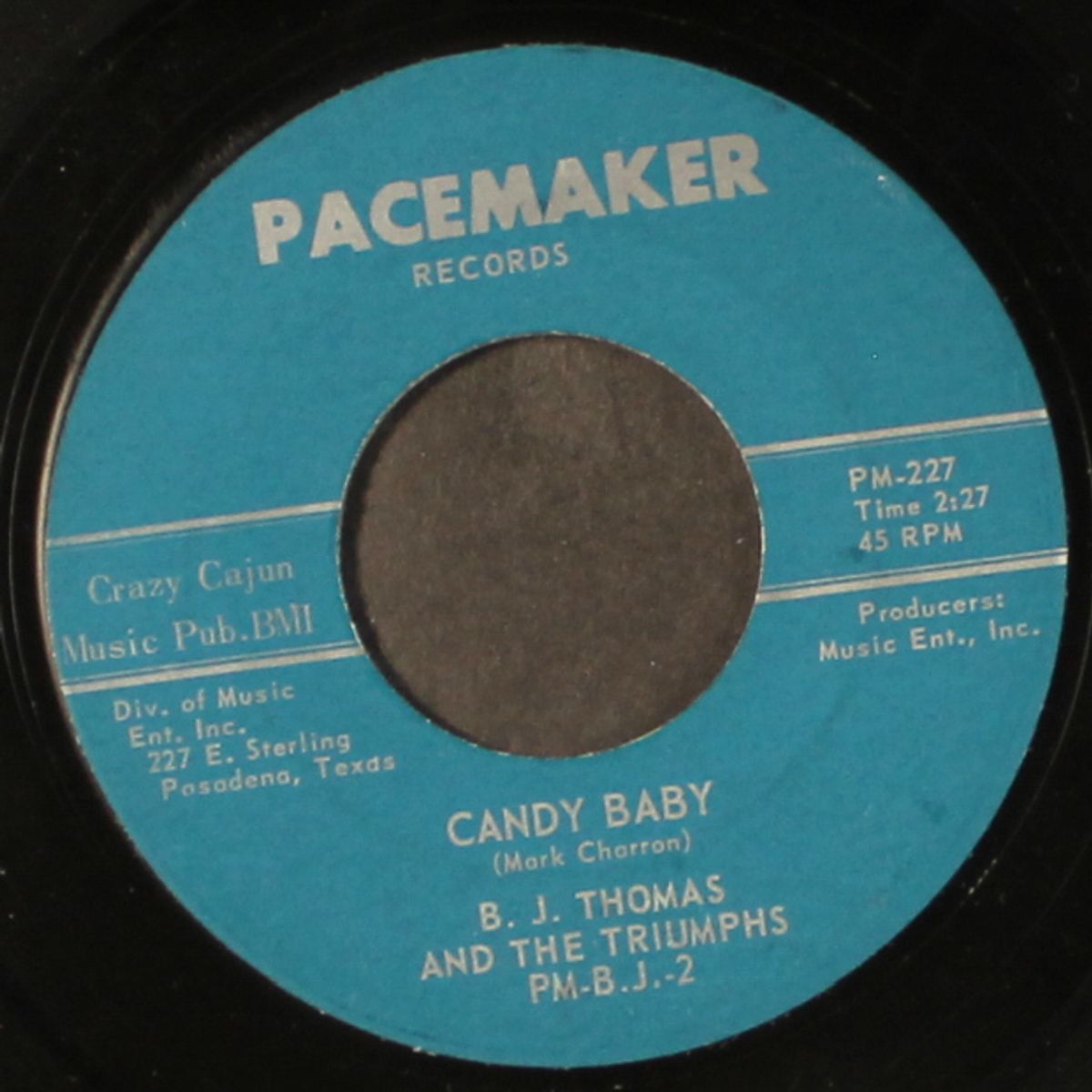 i'm so lonesome i could cry / candy baby by B.J. THOMAS & TRIUMPHS