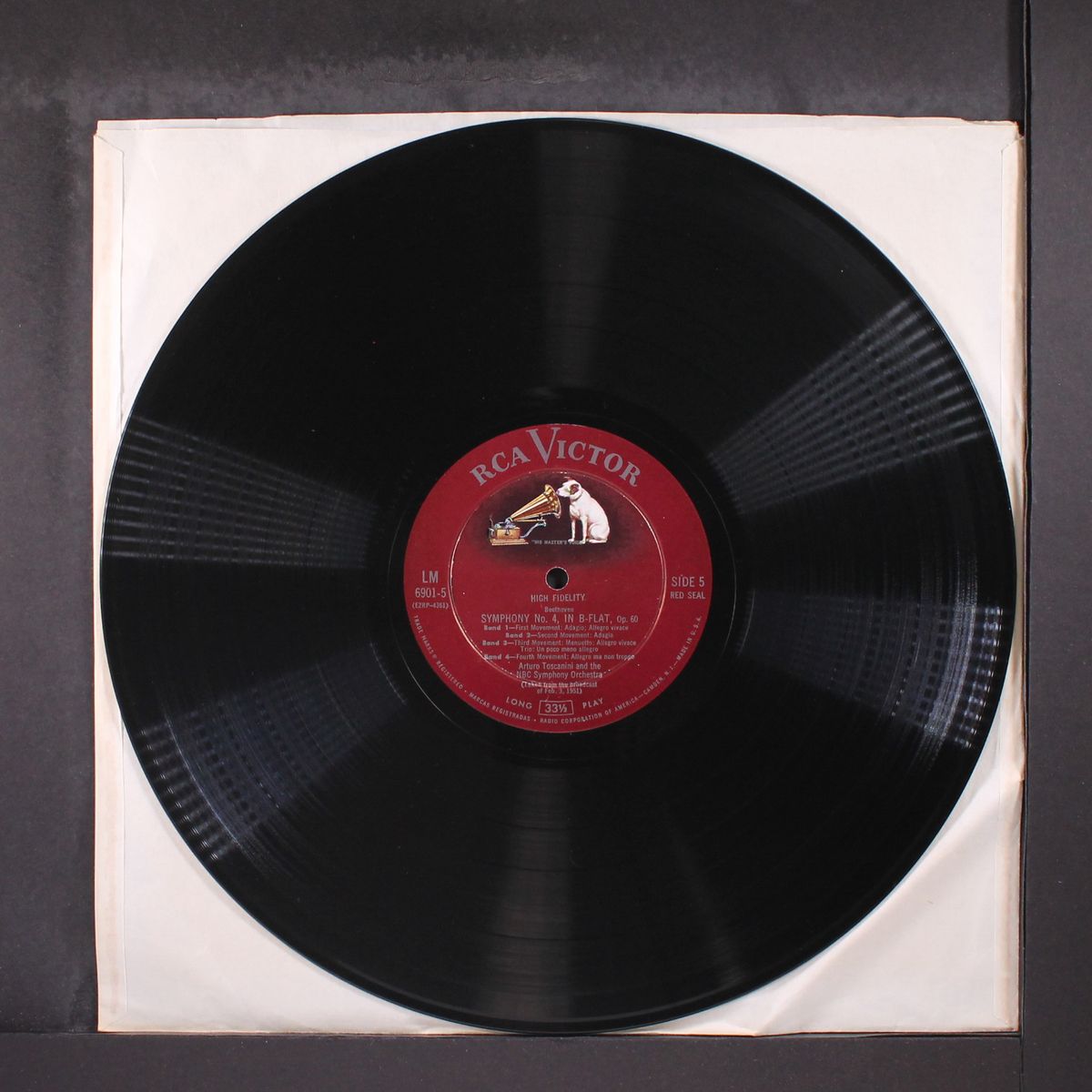 nine beethoven symphonies by ARTURO TOSCANINI
