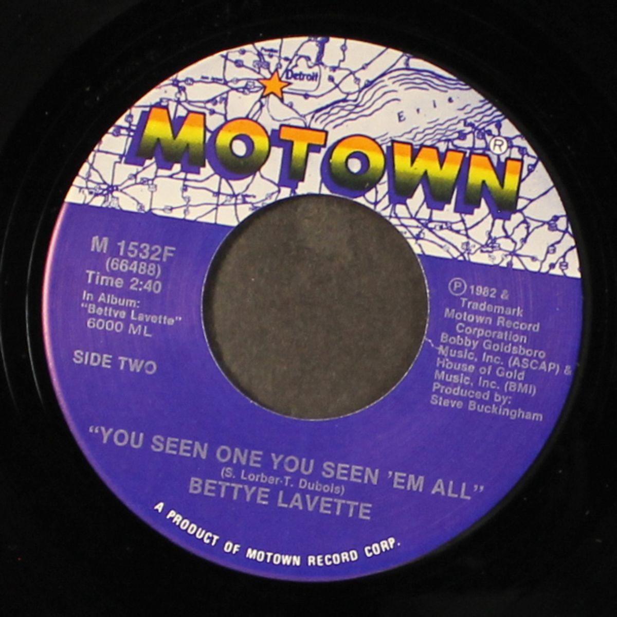 you seen one you seen 'em all / right in the middle by BETTYE LAVETTE
