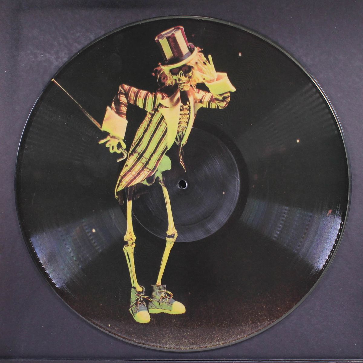 silent dead by GRATEFUL DEAD