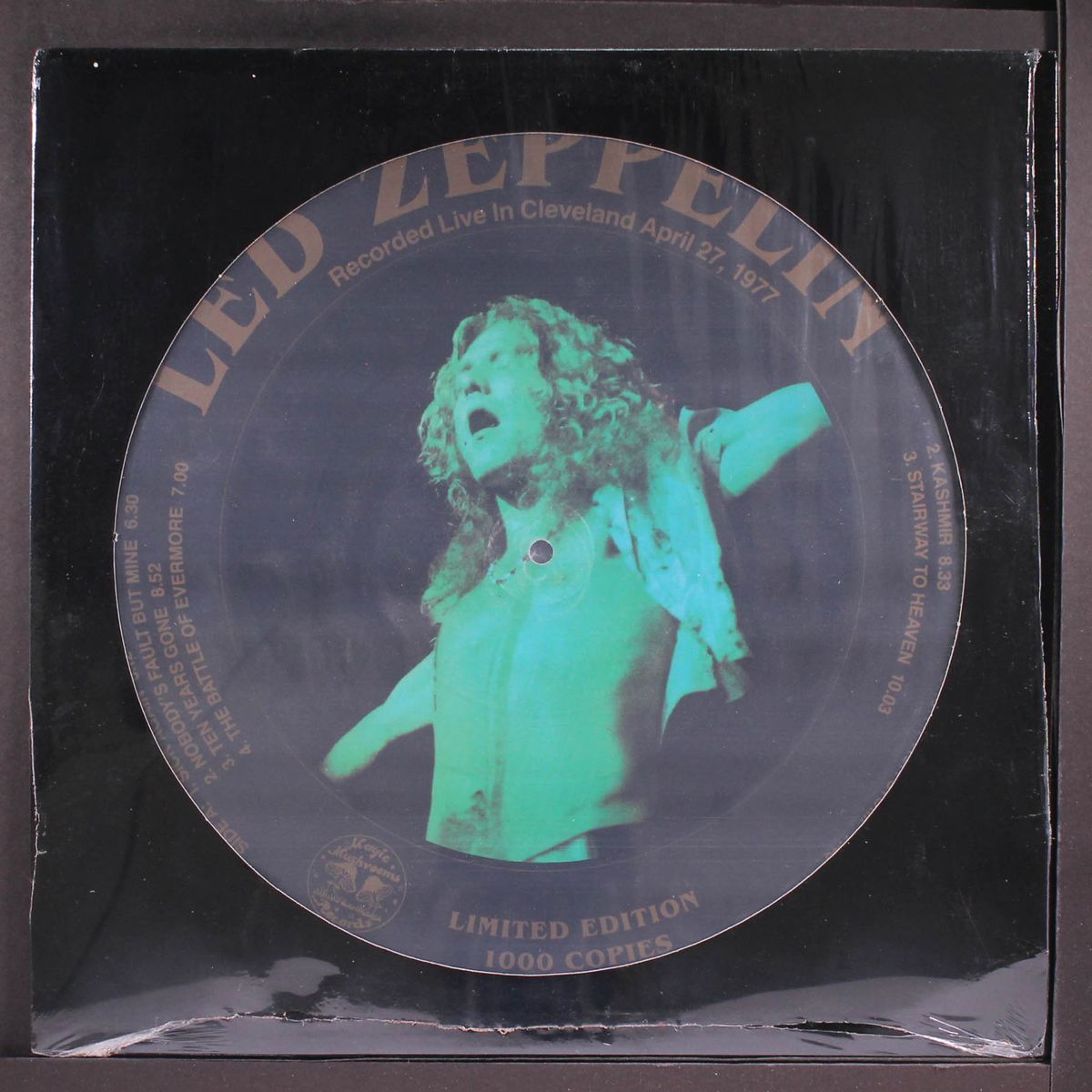 recorded live in cleveland 4/27/77 by LED ZEPPELIN