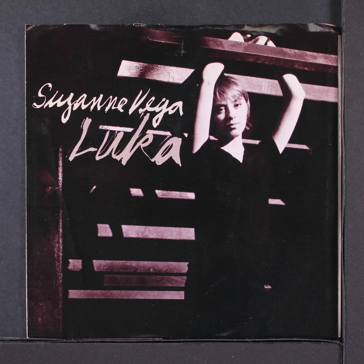 luka / night vision by SUZANNE VEGA