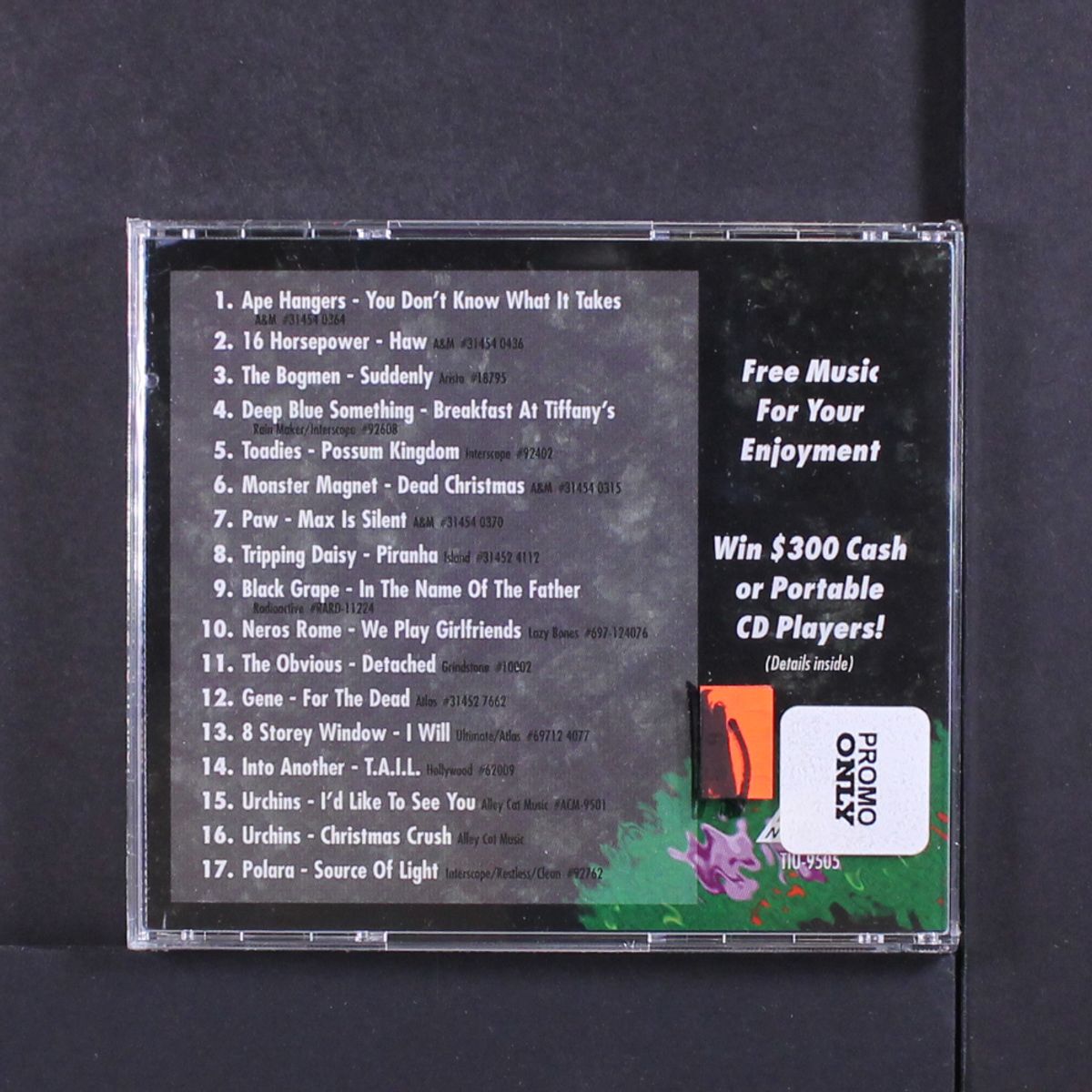 turn it up & pass it on - volume 5 by VARIOUS