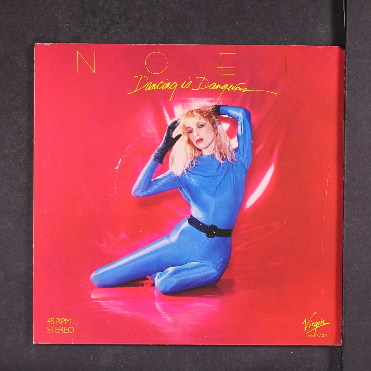 dancing is dangerous / mono by NOEL