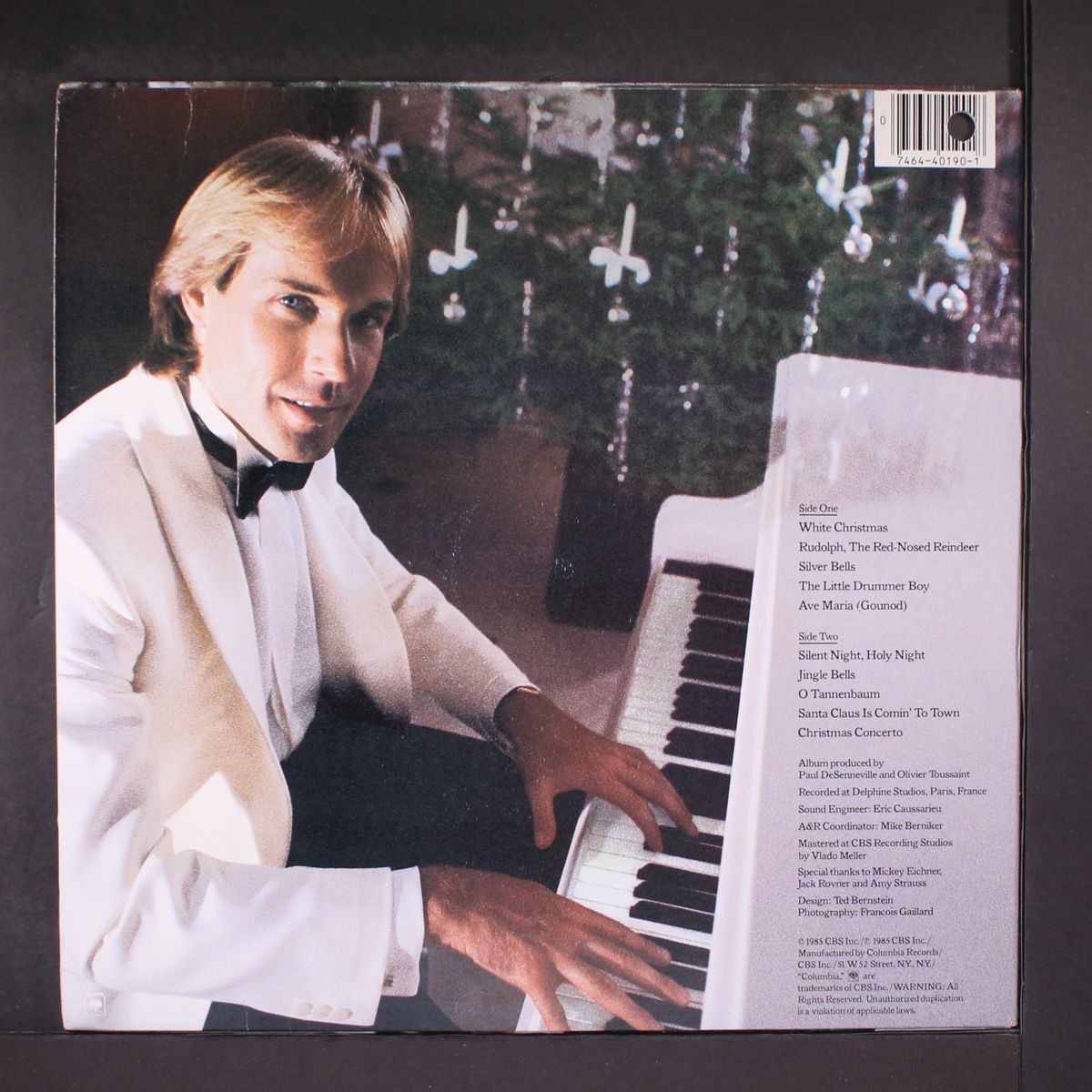 a romantic christmas by RICHARD CLAYDERMAN