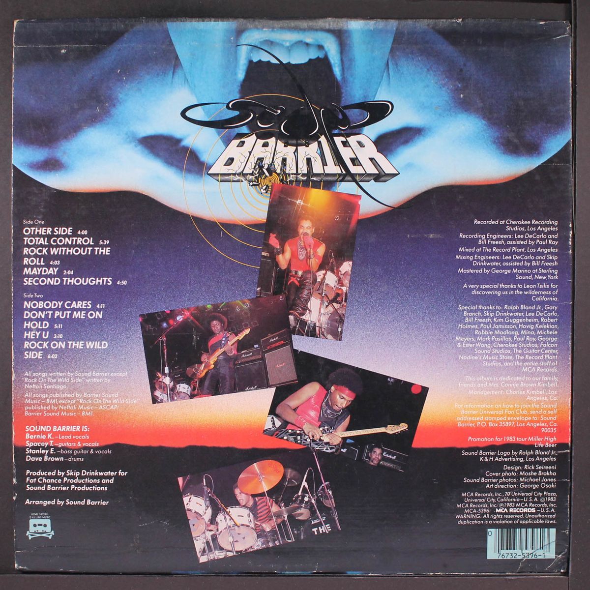 total control by SOUND BARRIER