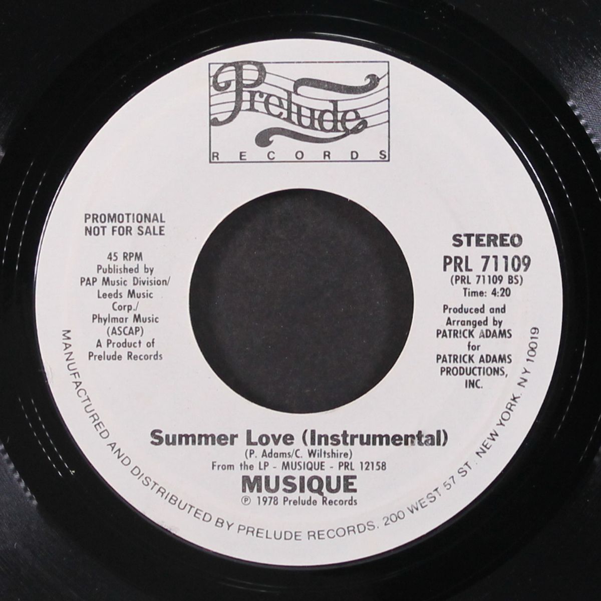 summer love / instro by MUSIQUE