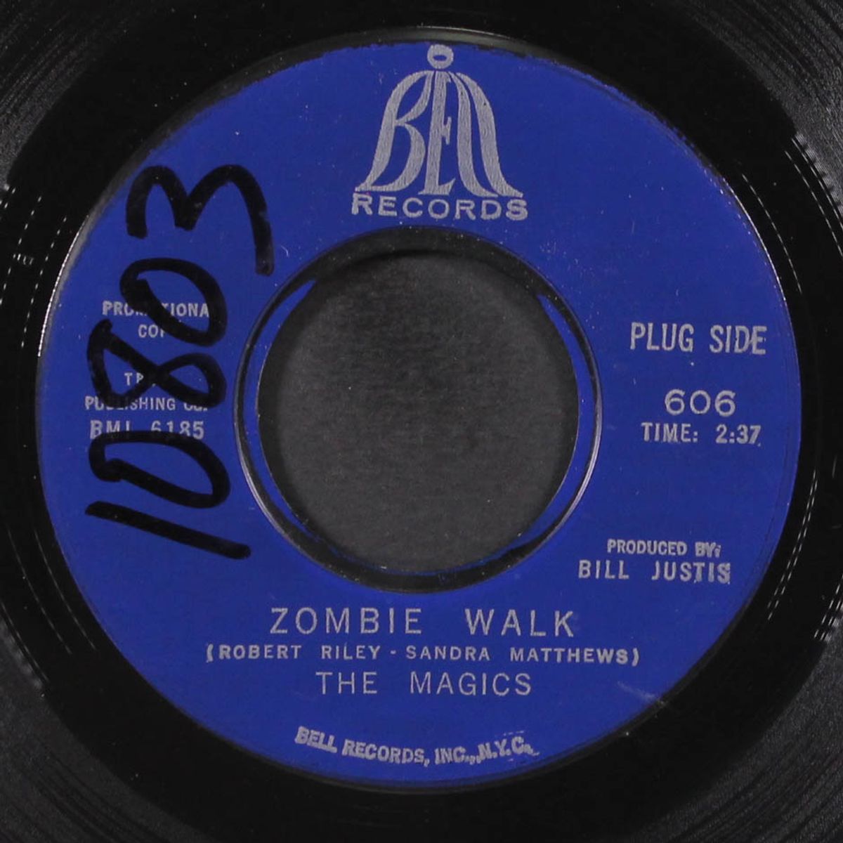 zombie walk / henry lee by MAGICS