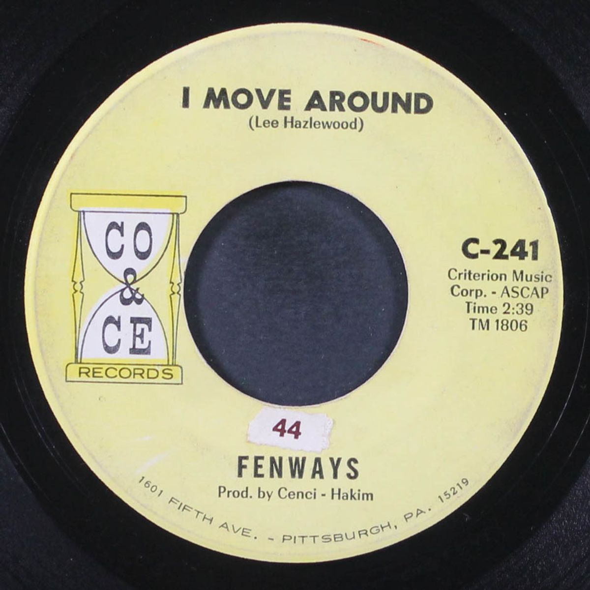 i move around / a-go-go by FENWAYS