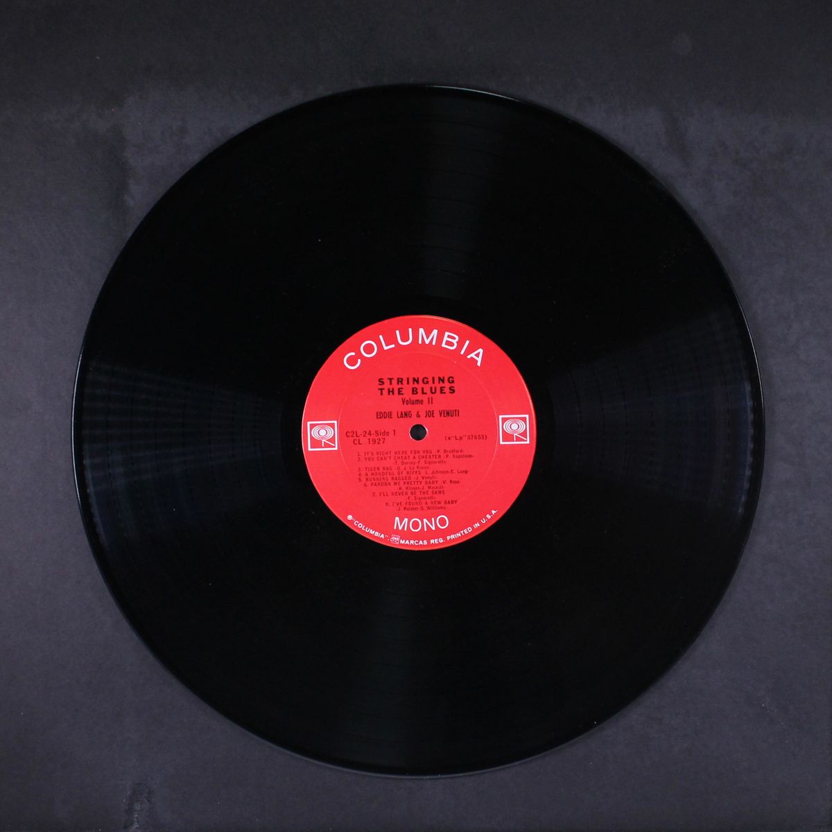 stringing the blues by EDDIE LANG & JOE VENUTI