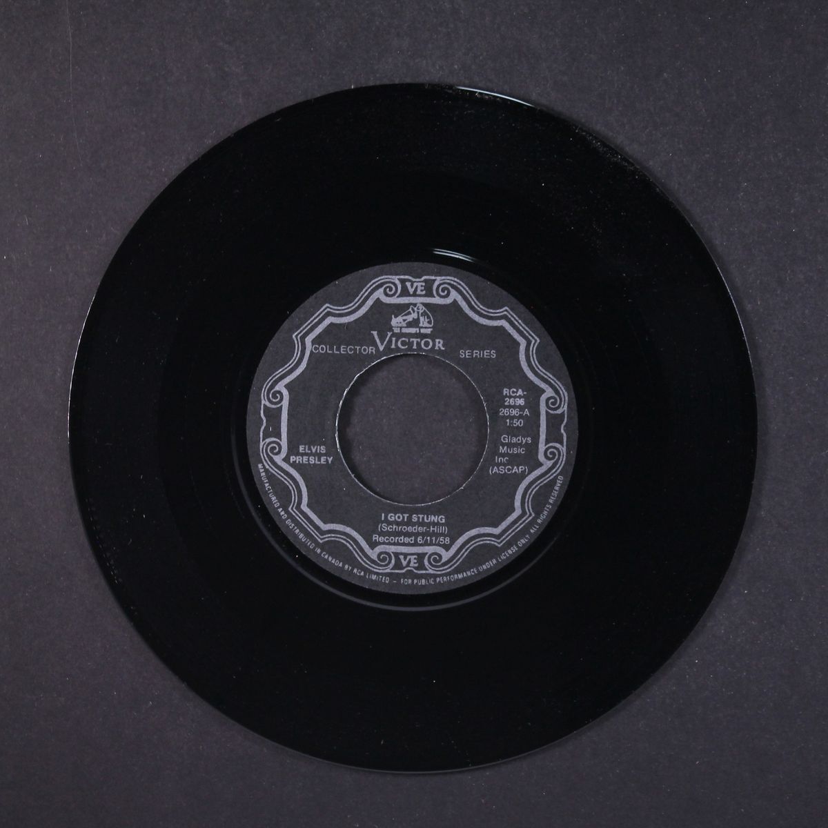 i got stung / one night by ELVIS PRESLEY