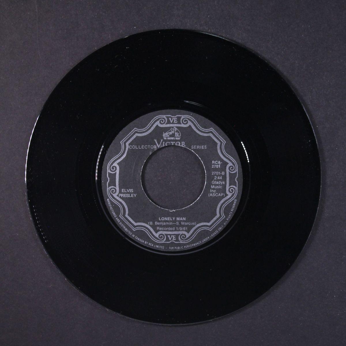surrender / lonely man by ELVIS PRESLEY
