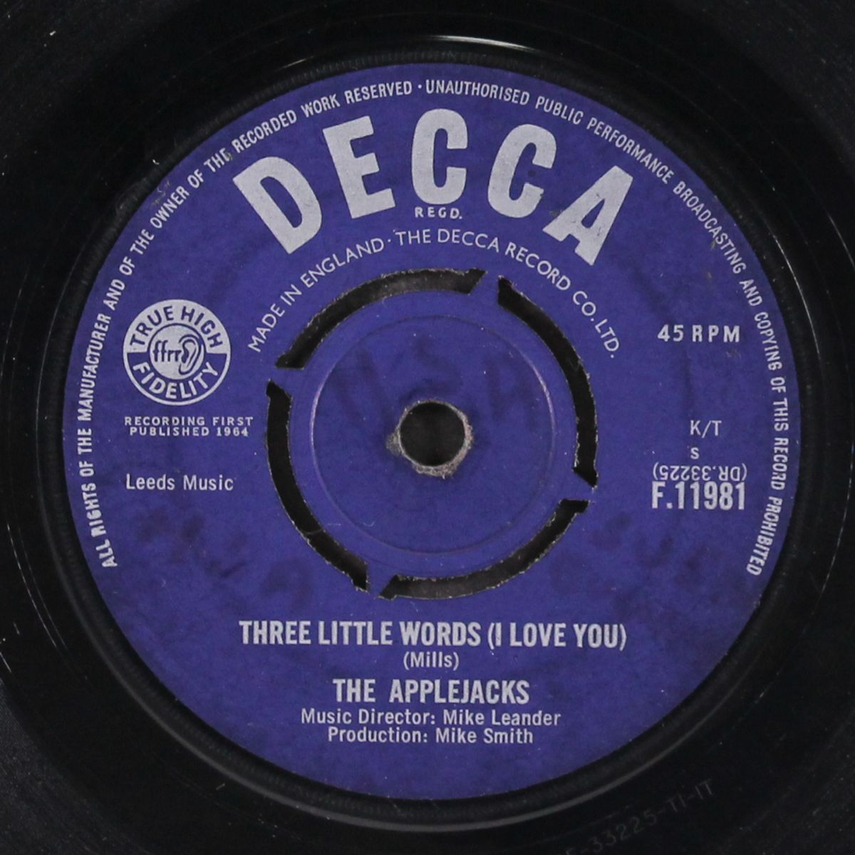 three little words (i love you) by APPLEJACKS