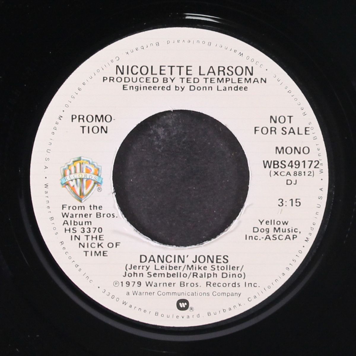 dancin' jones / mono by NICOLETTE LARSON