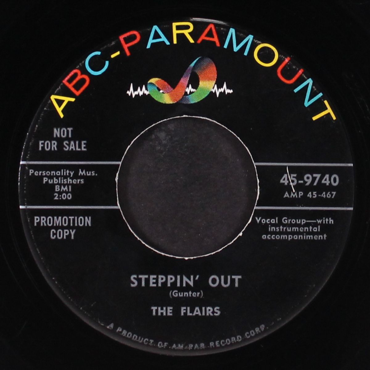 aladdin's lamp / steppin' out by FLAIRS