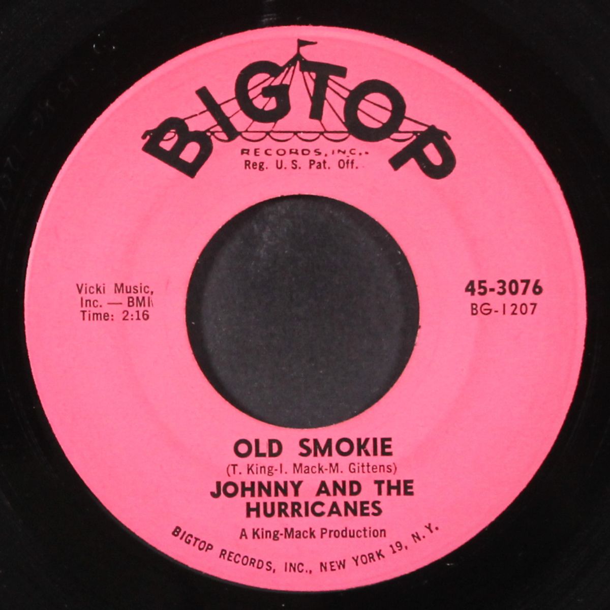 old smokie / high voltage by JOHNNY & HURRICANES
