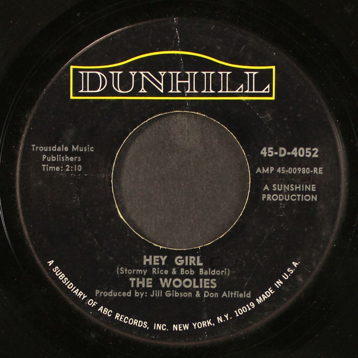 who do you love / hey girl by WOOLIES