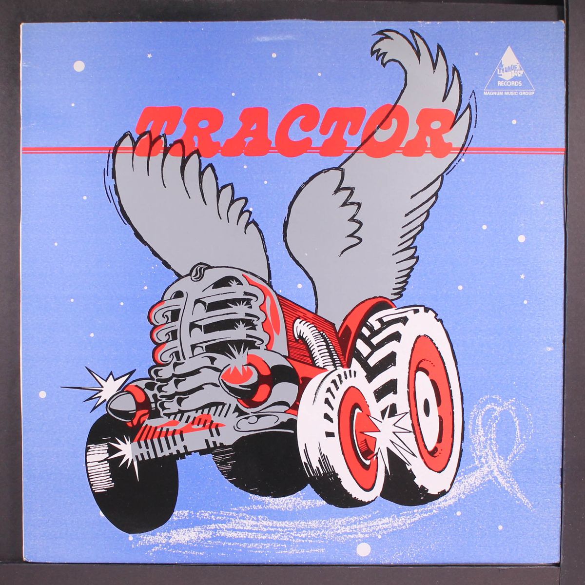 tractor by TRACTOR