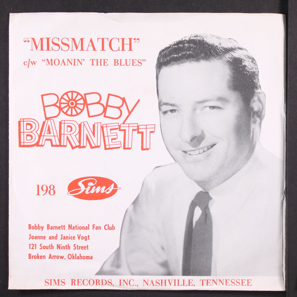 mismatch / moanin' the blues by BOBBY BARNETT