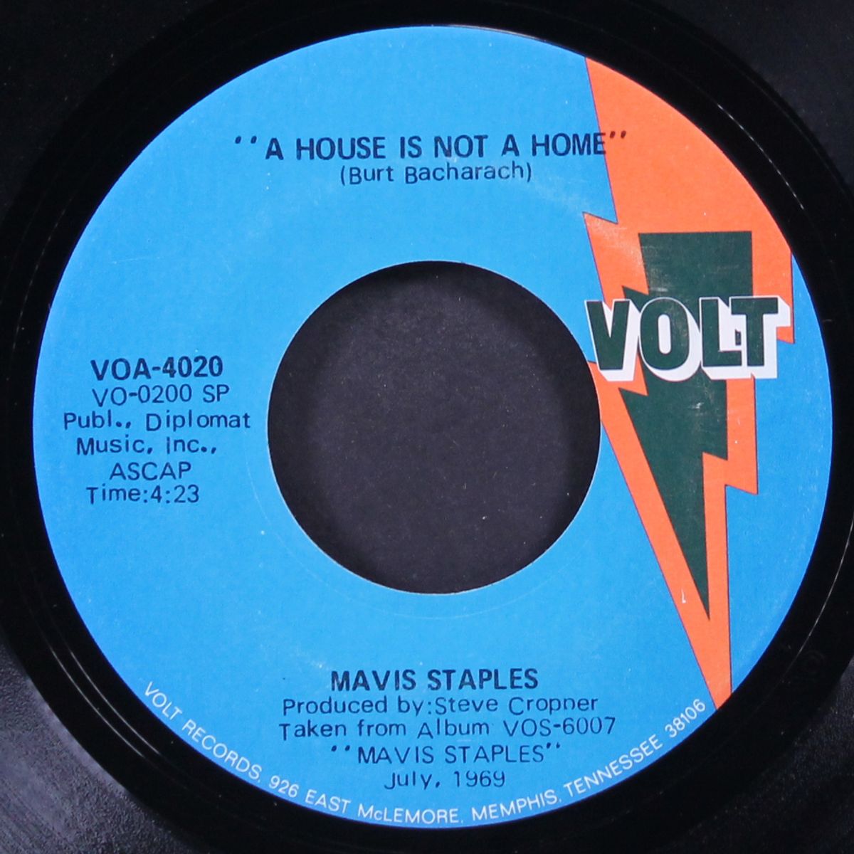 you're driving me to the arms of a stranger / a house is not a home by MAVIS STAPLES