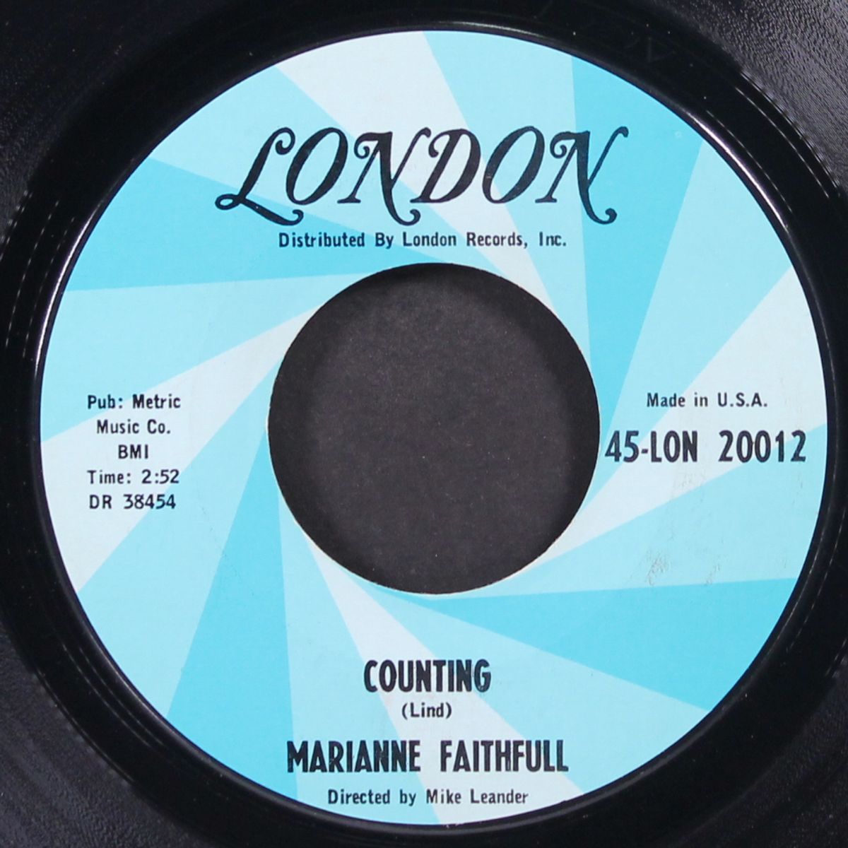 tomorrow's calling / counting by MARIANNE FAITHFULL