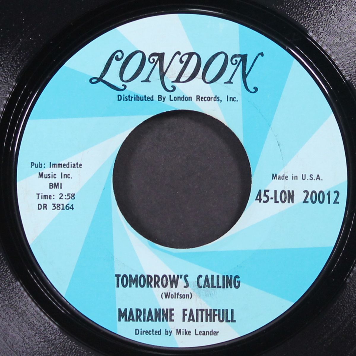 tomorrow's calling / counting by MARIANNE FAITHFULL