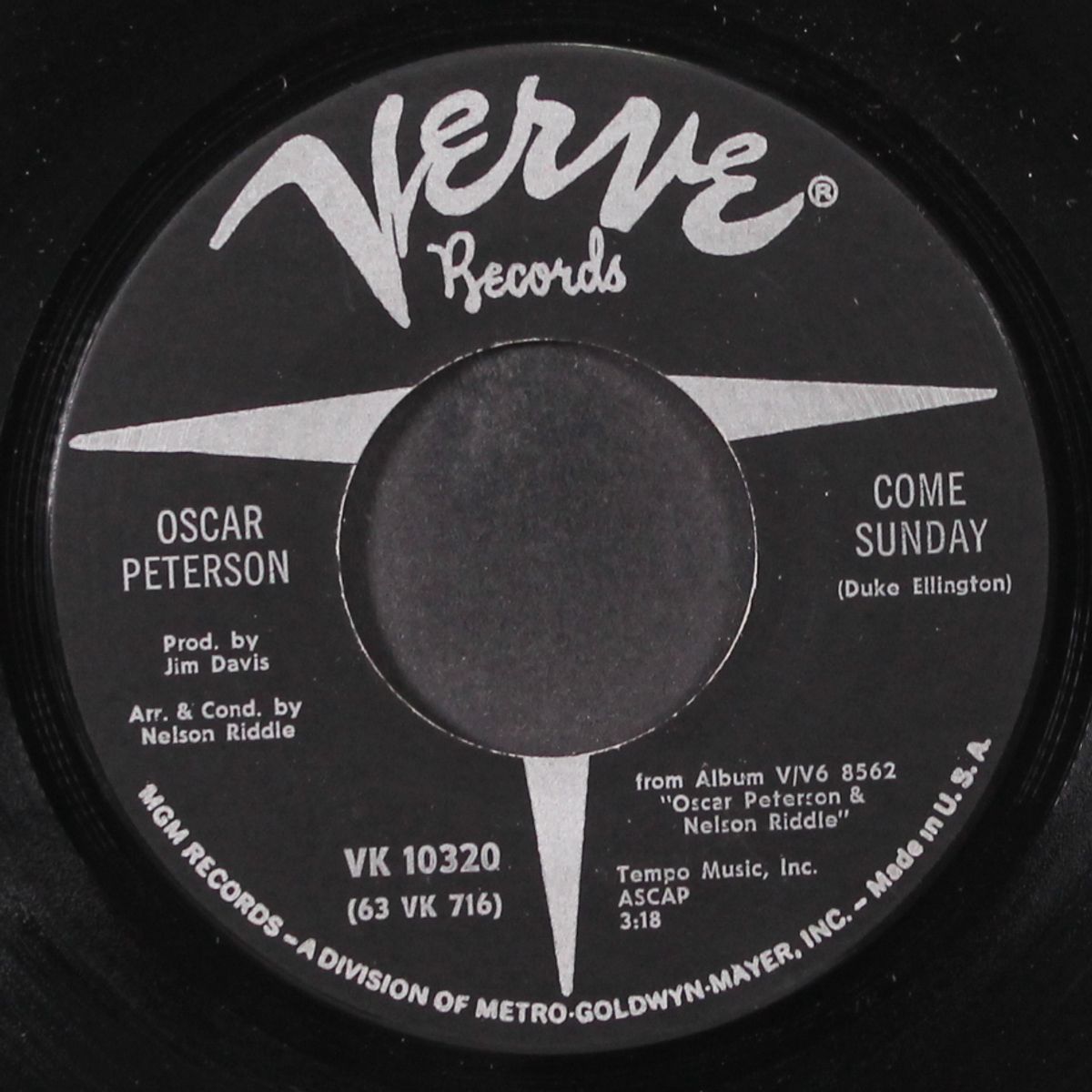 come sunday / someday my prince will come by OSCAR PETERSON