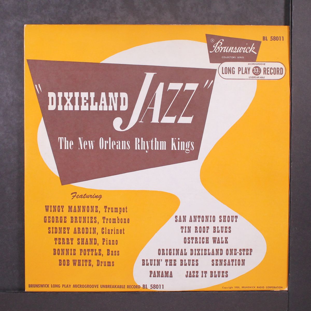 dixieland jazz by NEW ORLEANS RHYTHM KINGS