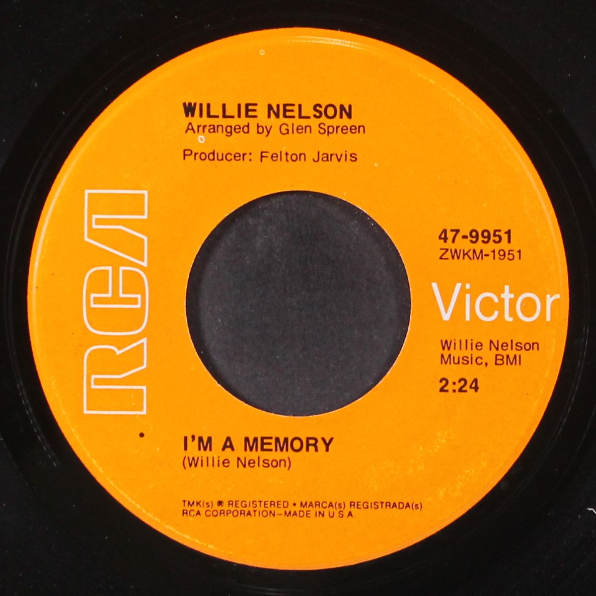 i'm a memory by WILLIE NELSON