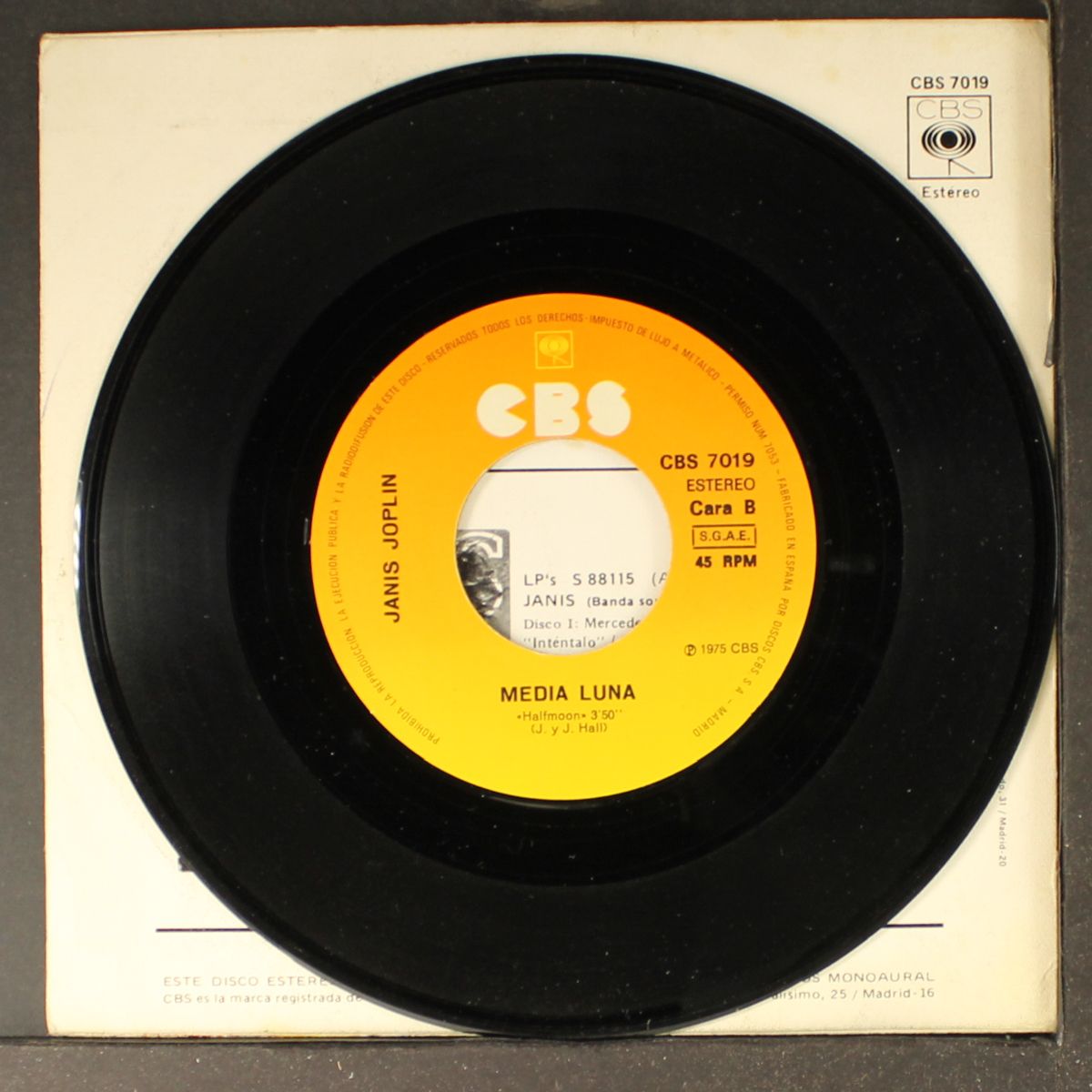 yo y bobbie mcgee / media luna by JANIS JOPLIN