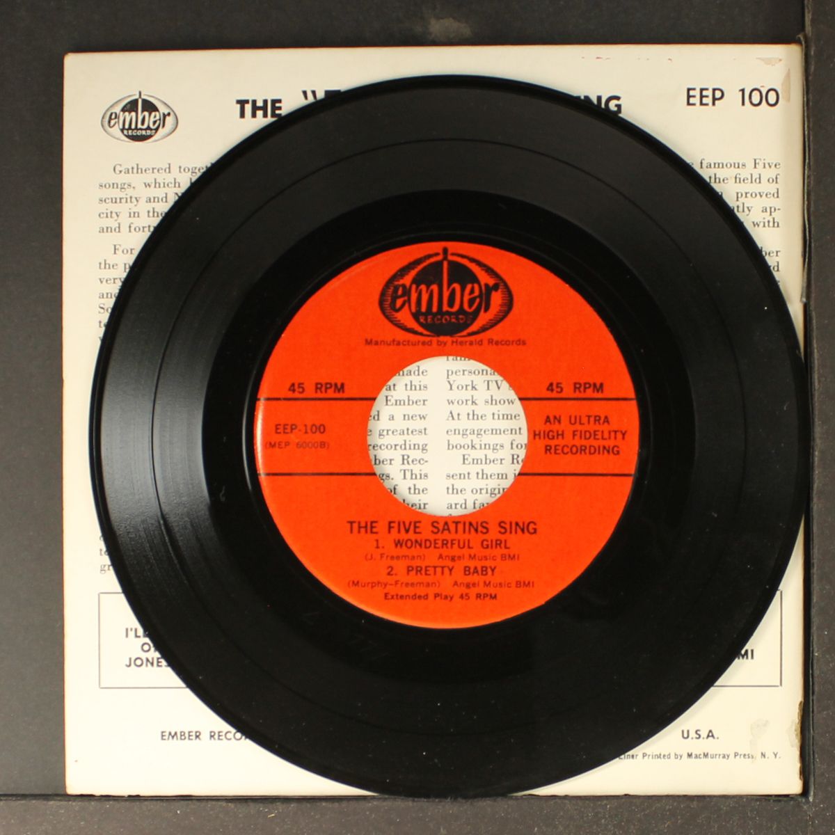 sing by FIVE SATINS