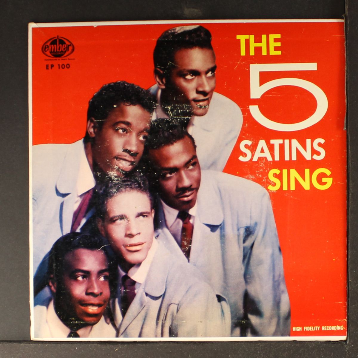 sing by FIVE SATINS