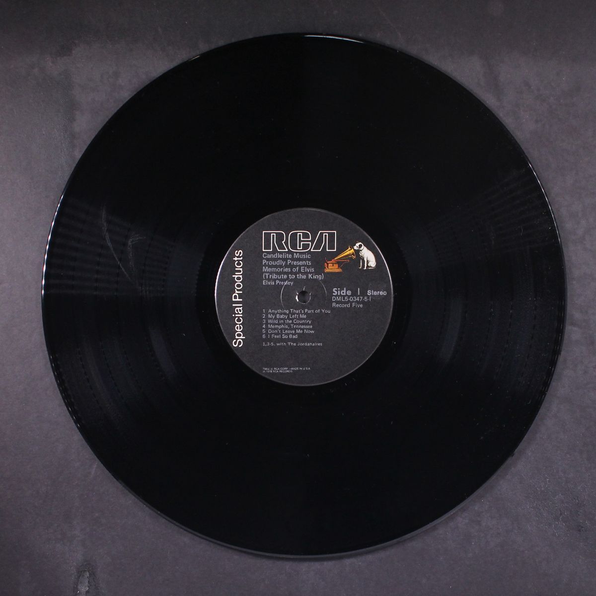 memories of elvis by ELVIS PRESLEY