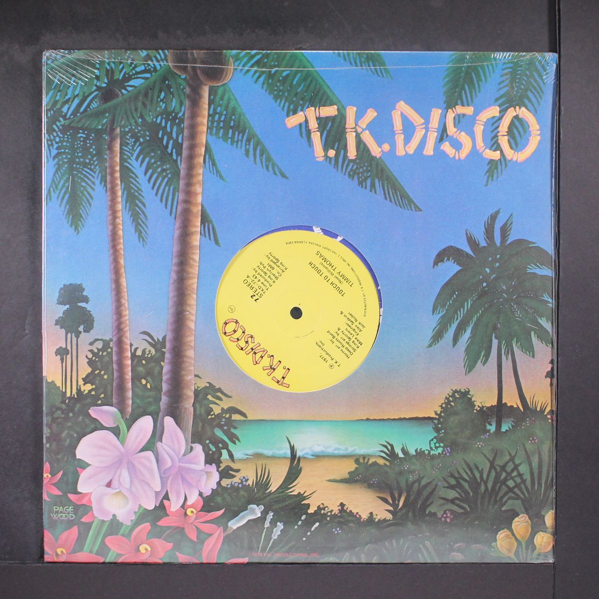 touch to touch / africano by TIMMY THOMAS