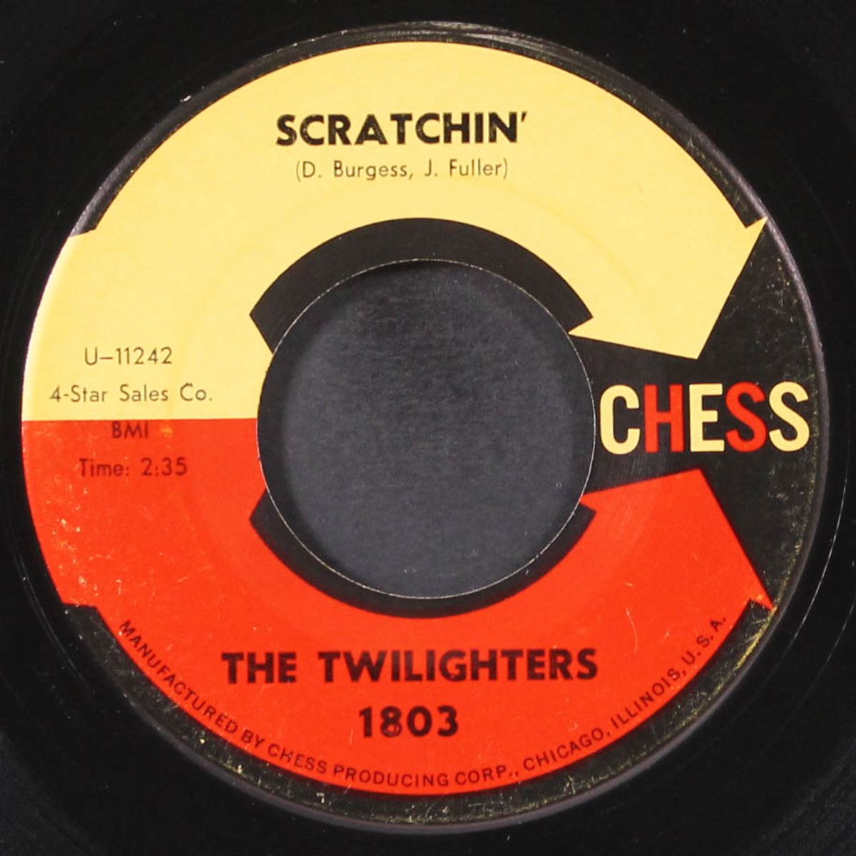 she needs a guy / scratchin' by TWILIGHTERS