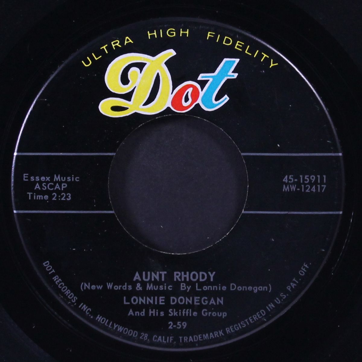 does your chewing gum lose its flavor / aunt rhody by LONNIE DONEGAN