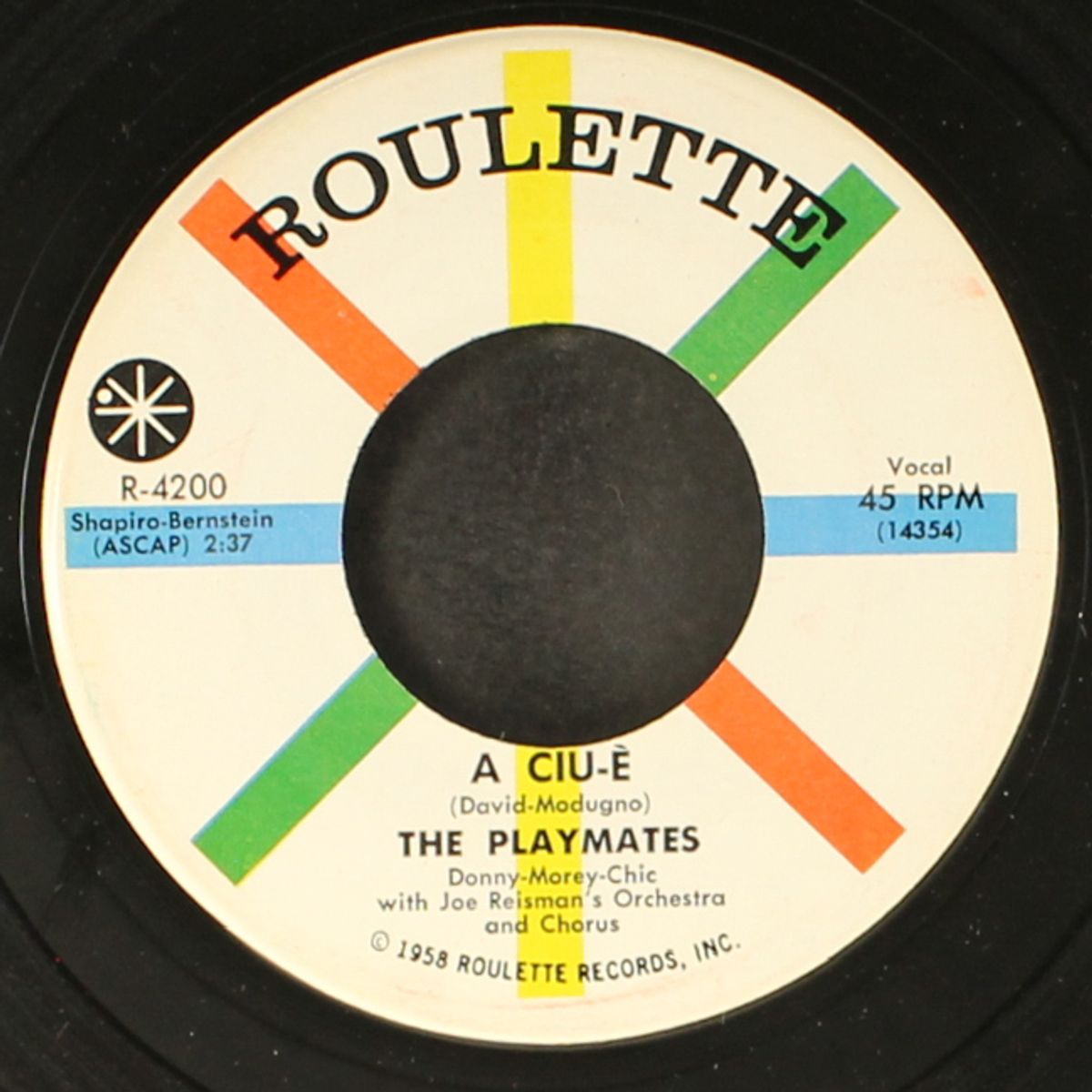 first love / a ciu-e by PLAYMATES