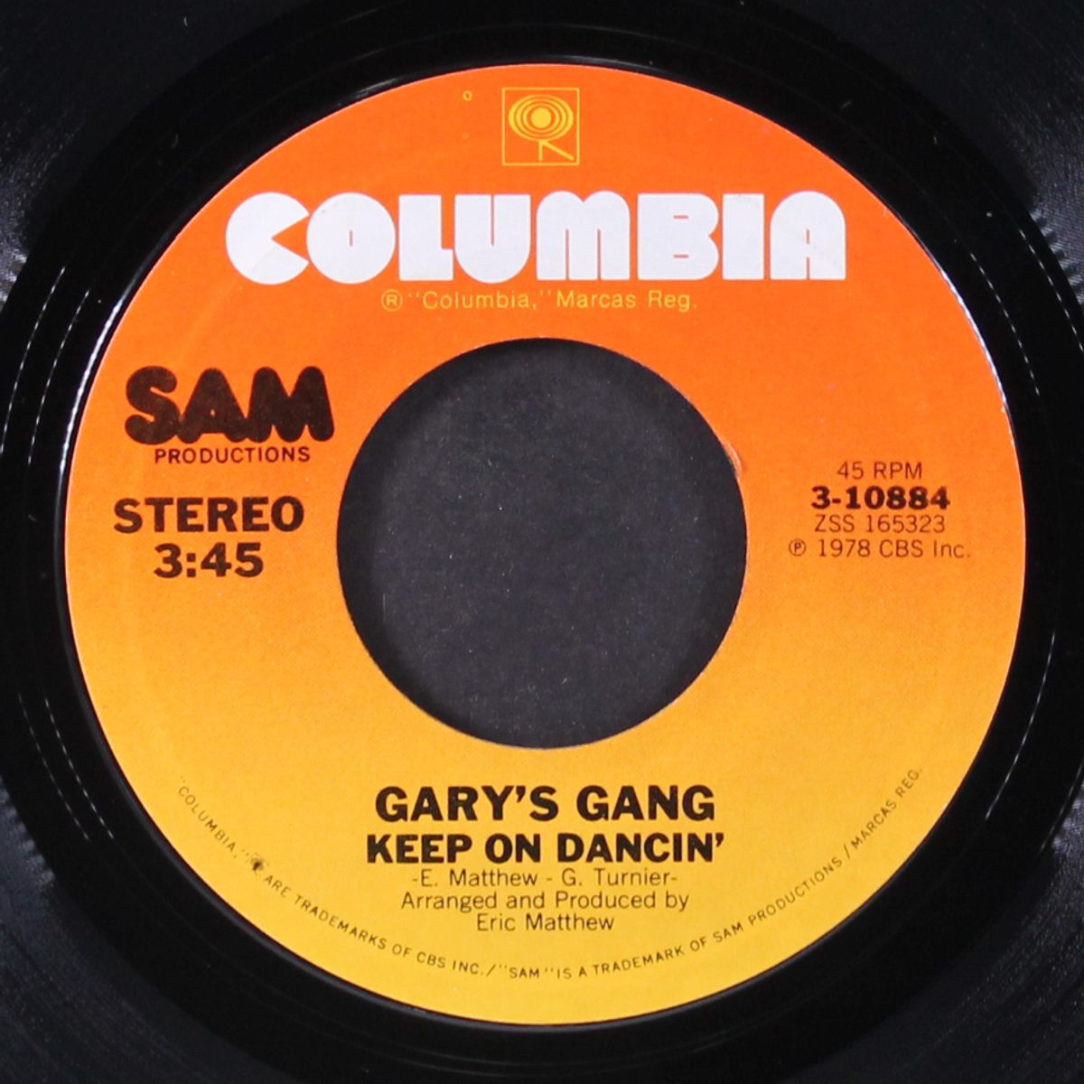 keep on dancin' / do it at the disco by GARY'S GANG