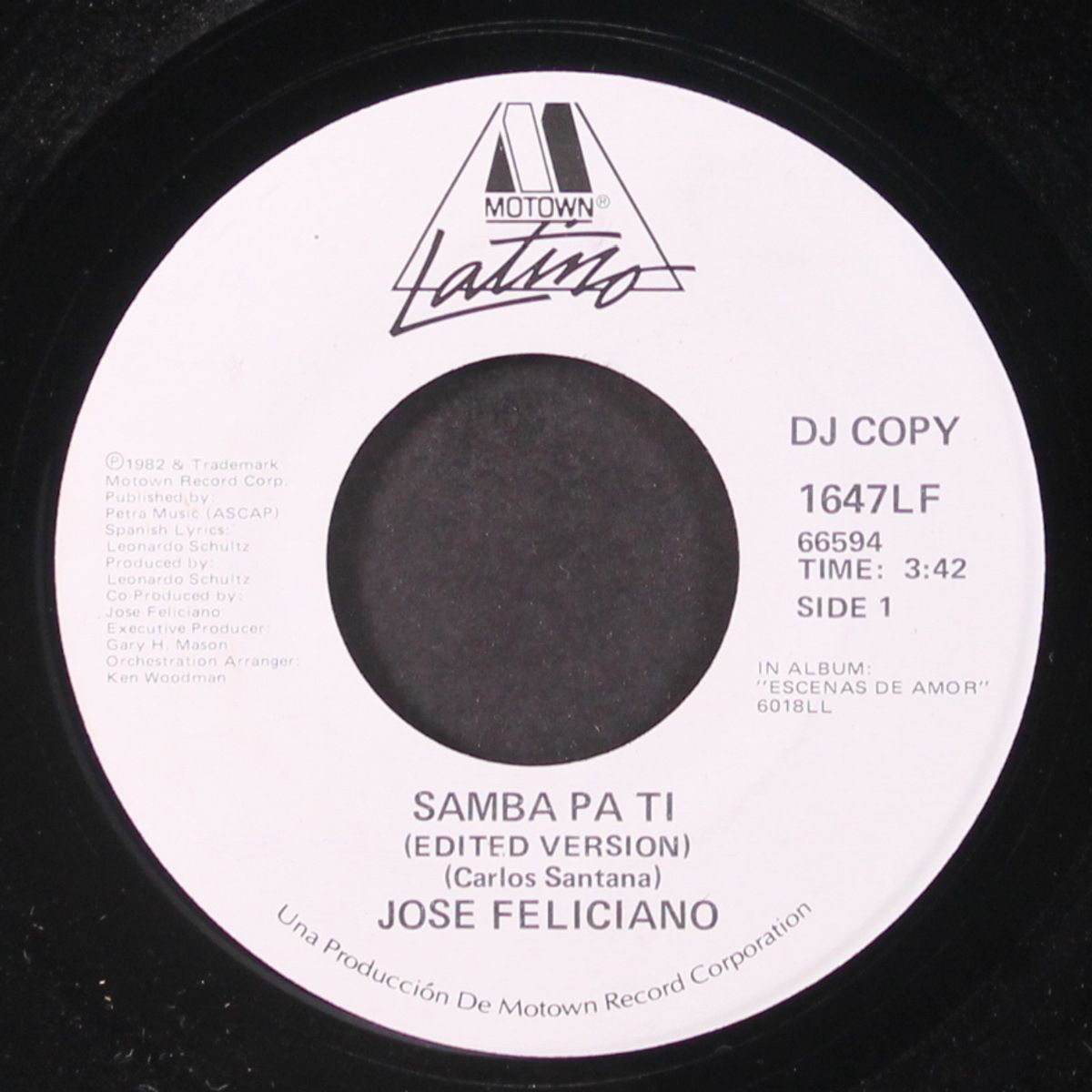 samba pa ti / short by JOSE FELICIANO