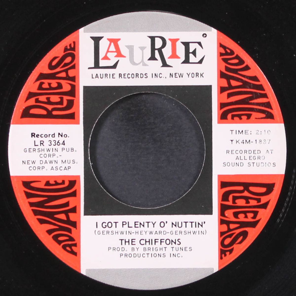 my boyfriend's back / i got plenty o' nuttin' by CHIFFONS