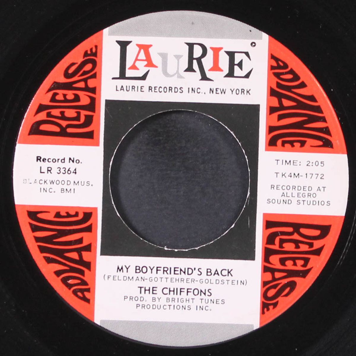 my boyfriend's back / i got plenty o' nuttin' by CHIFFONS