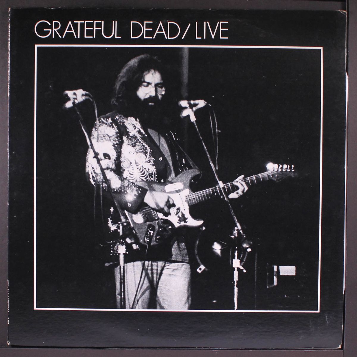 live at the felt forum dec 5, 1971 by GRATEFUL DEAD