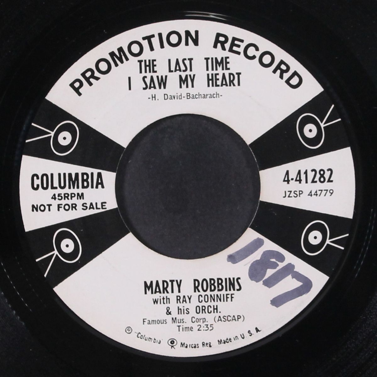 ain't i the lucky one / the last time i saw my heart by MARTY ROBBINS