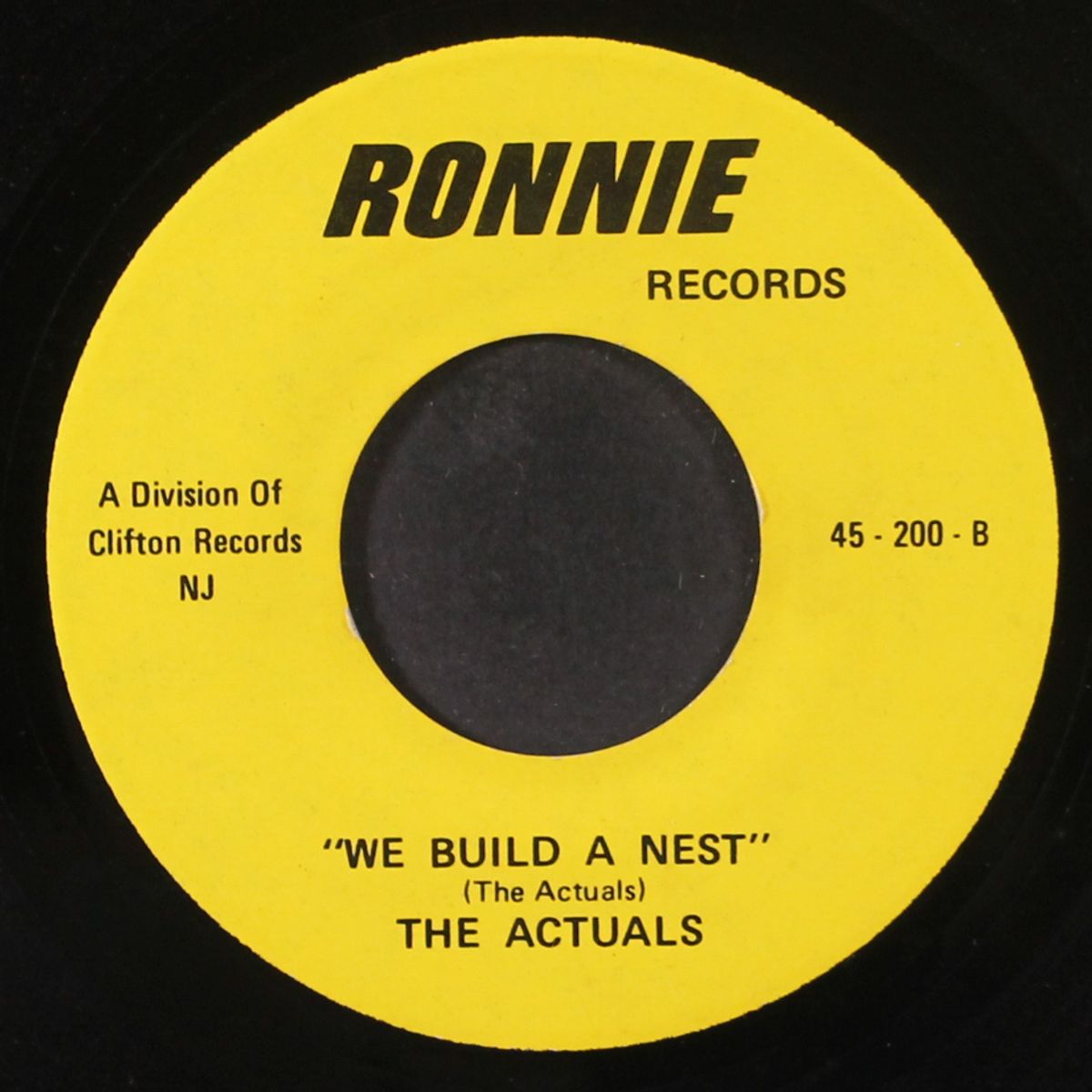 dream ship / we build a nest by VOCALAIRES / ACTUALS