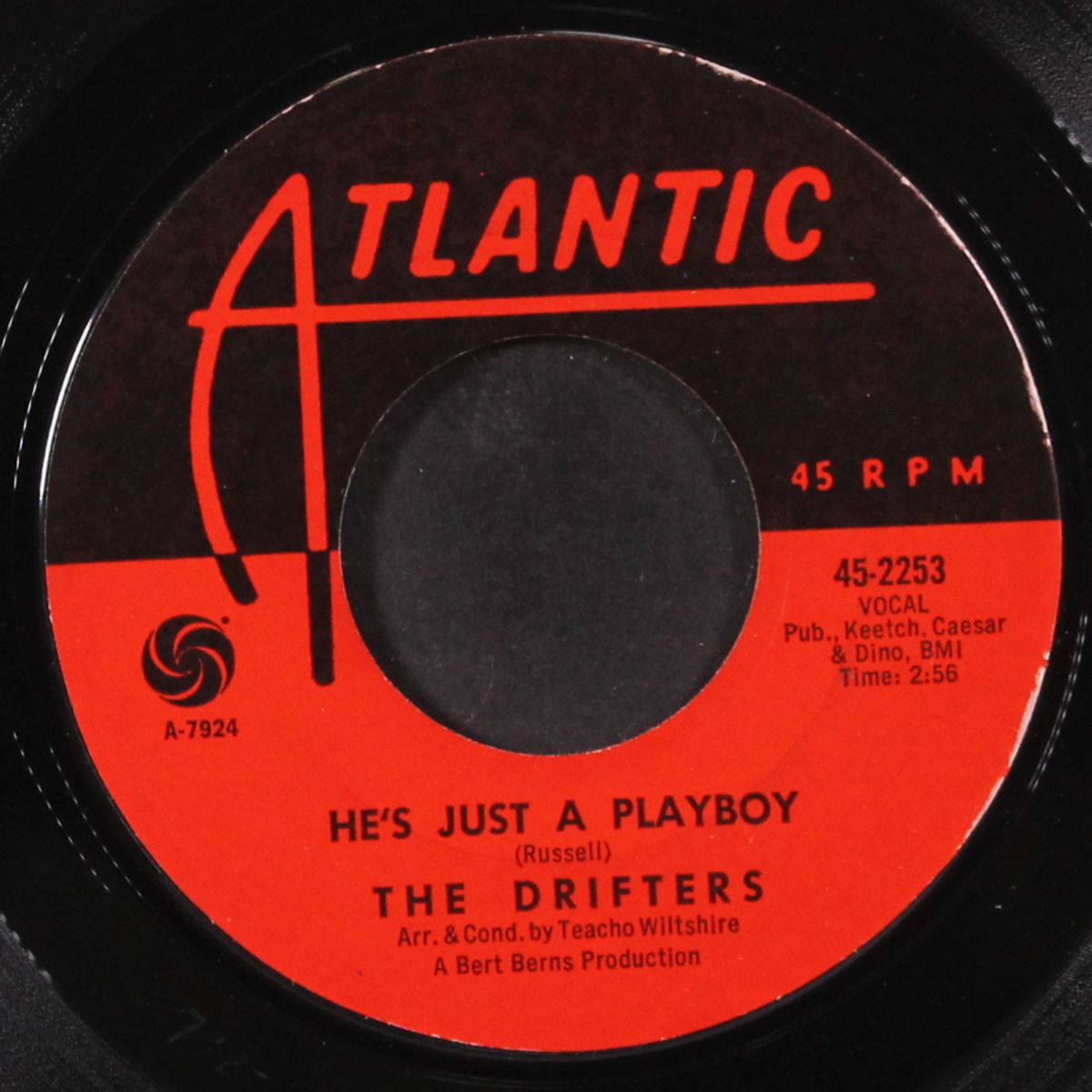 i've got sand in my shoes / he's just a playboy by DRIFTERS