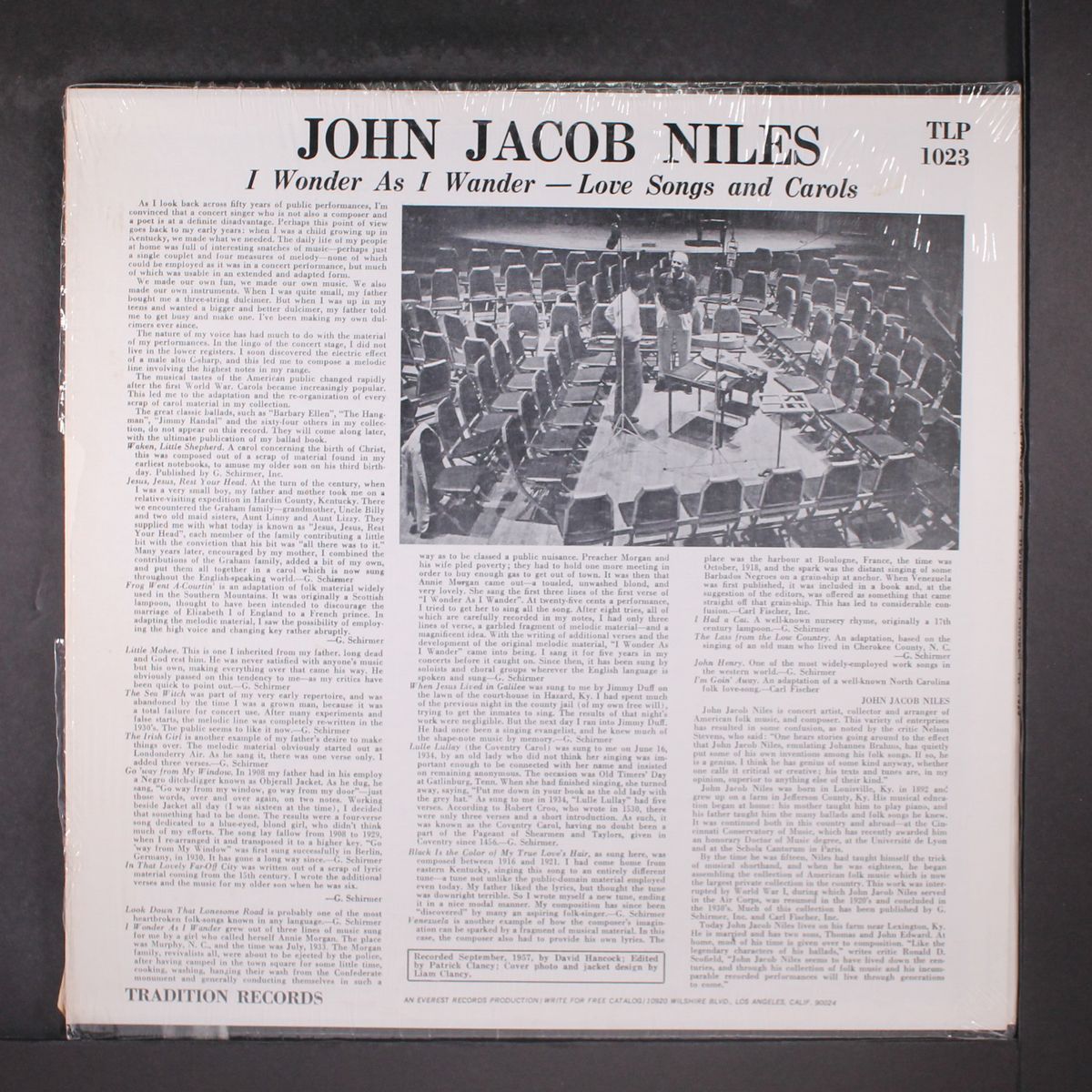 i wonder as i wander, carols and love songs by JOHN JACOB NILES
