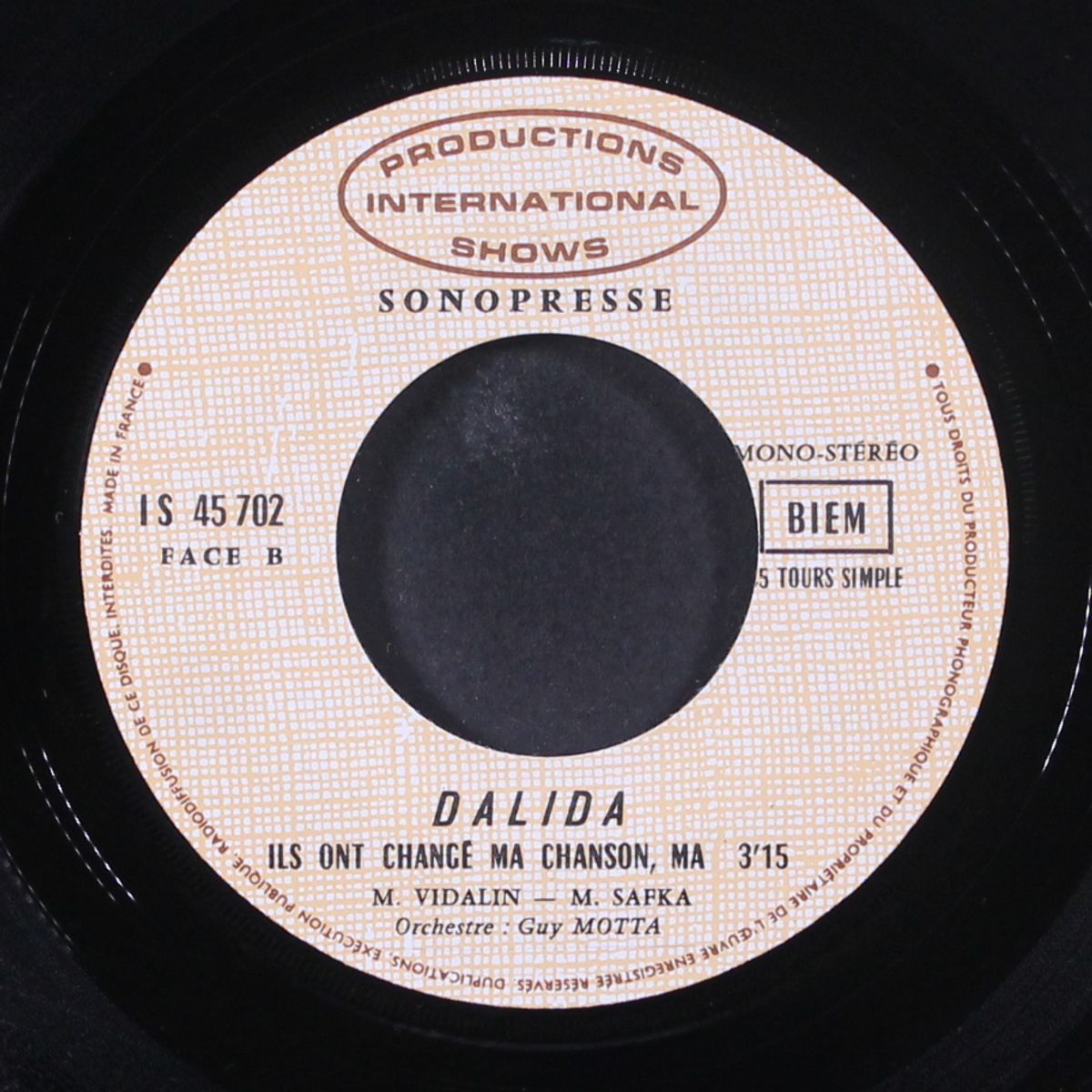 ils ont change ma chanson, ma by DALIDA